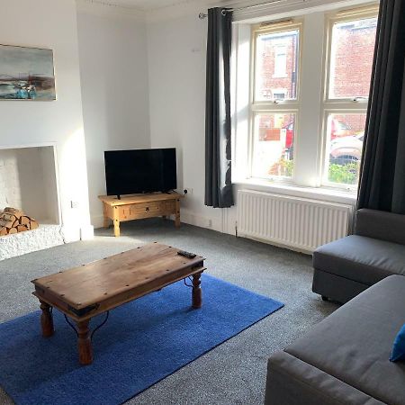 Cosy Ground Floor Apartment Close To Everything, Minutes Walk From The Rvi, City Centre & Parks Newcastle upon Tyne Buitenkant foto